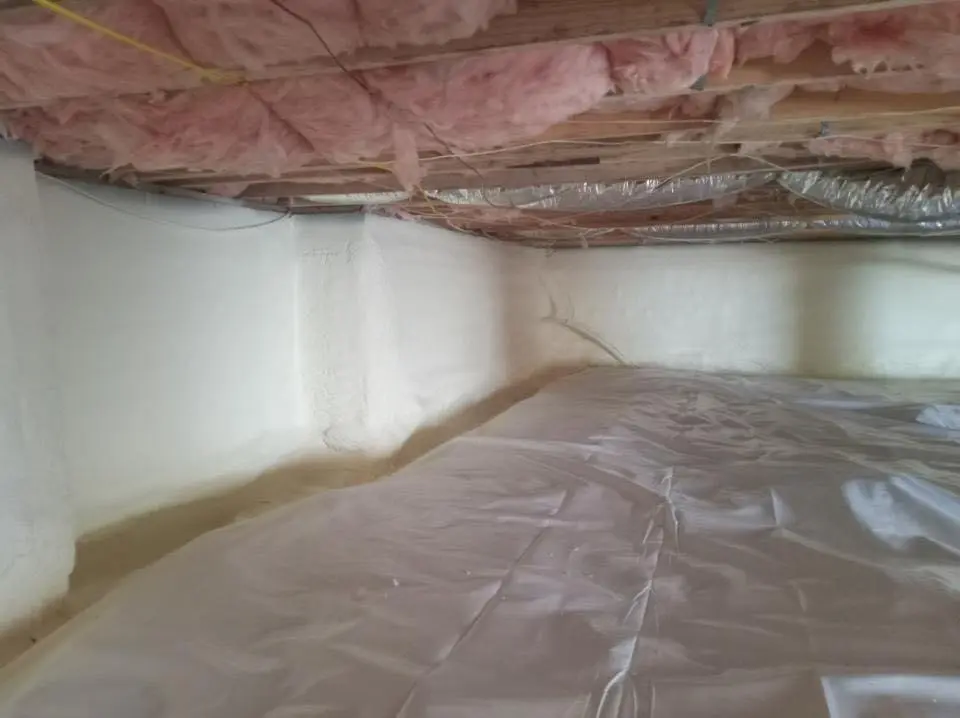 Crawl space encapsulation with closed-cell spray foam for Roof Maintenance in Indianola